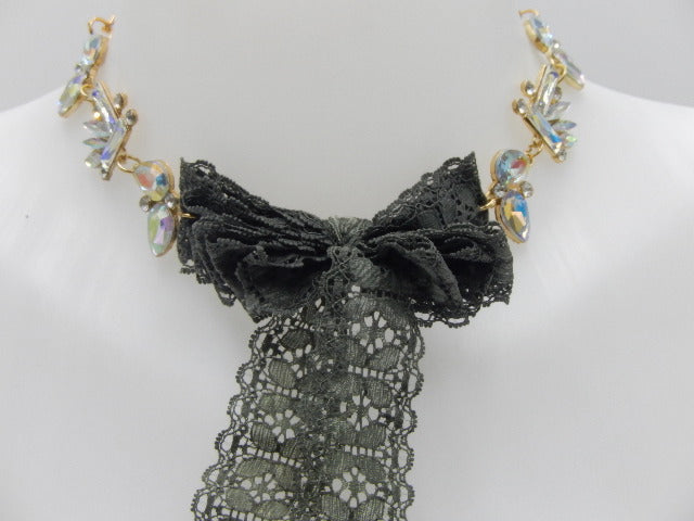 Collier nœud en dentelle gris