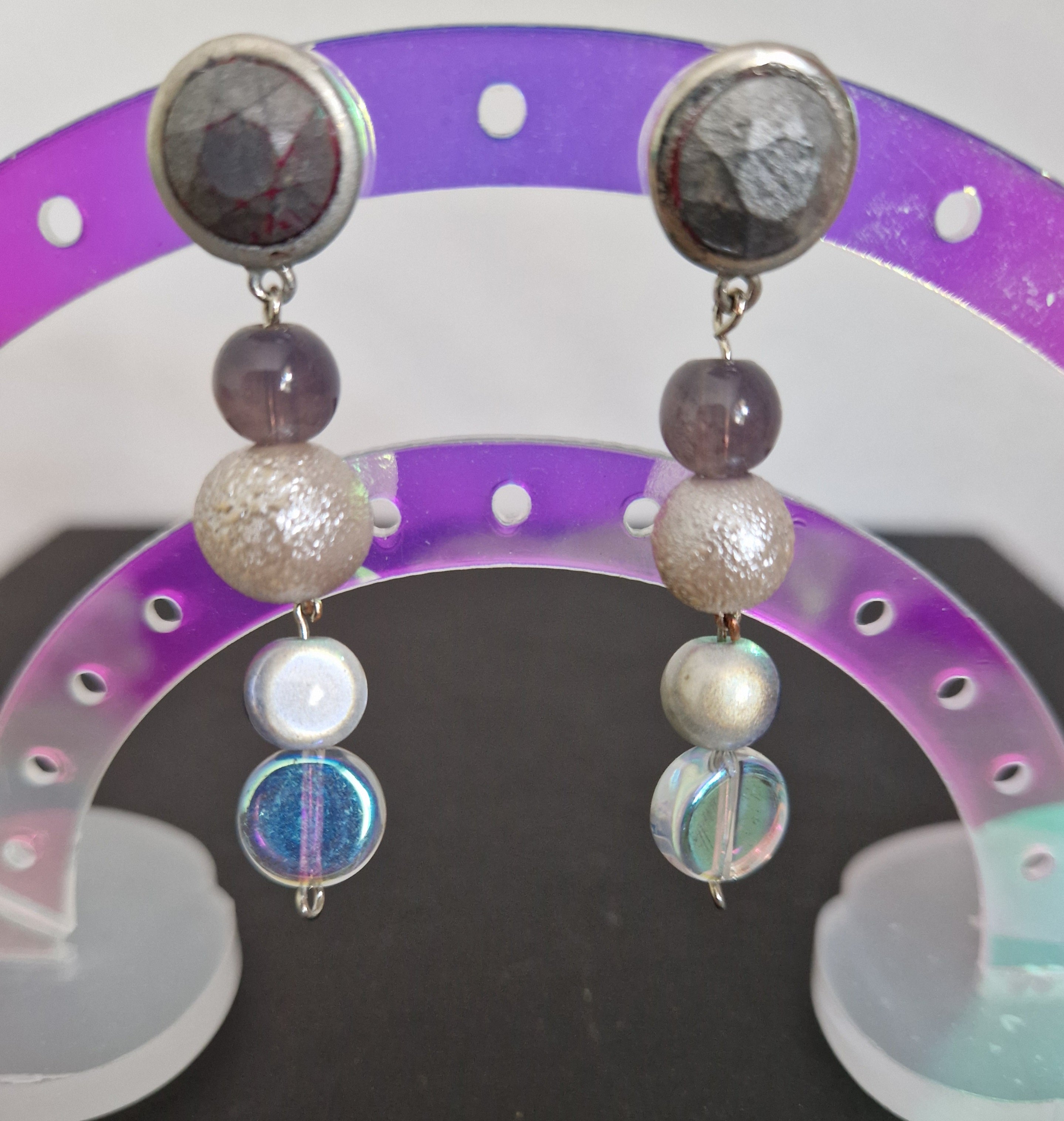 Boucles d'oreilles Perles grises