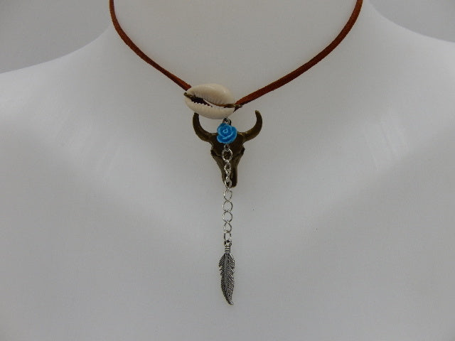 Collier tête de buffle