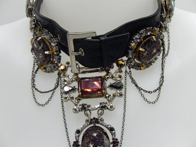 Ras de cou strass et chaîne