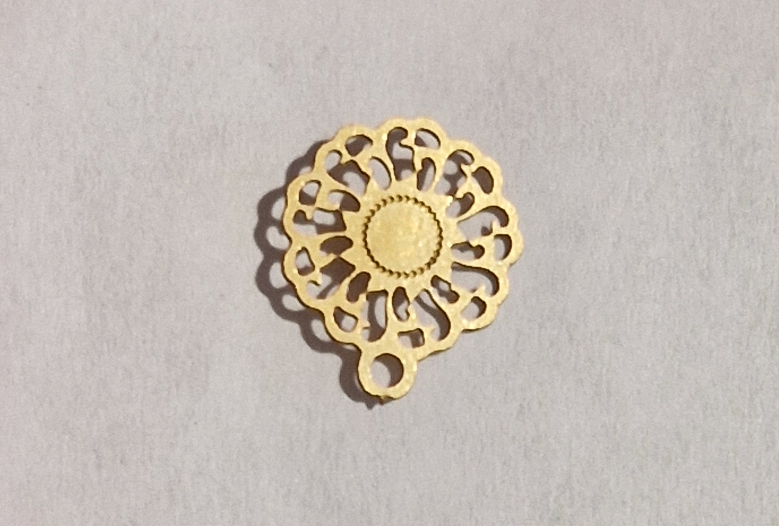 PUCE D'OREILLES - REF P27