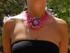 Collier médaillon fuchsia