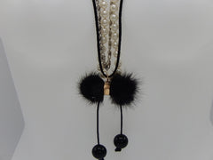 Sautoir nœud en fourrure noir