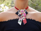 Collier lavallière fleurie