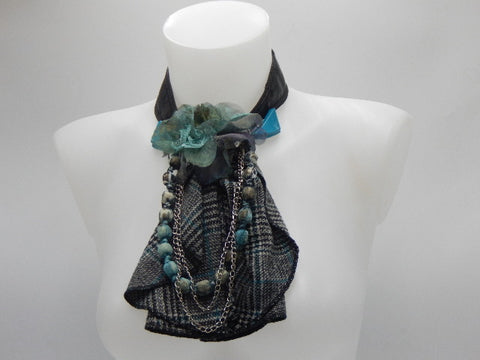 Collier lavallière