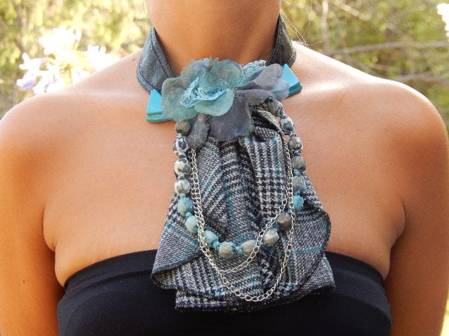 Collier lavallière