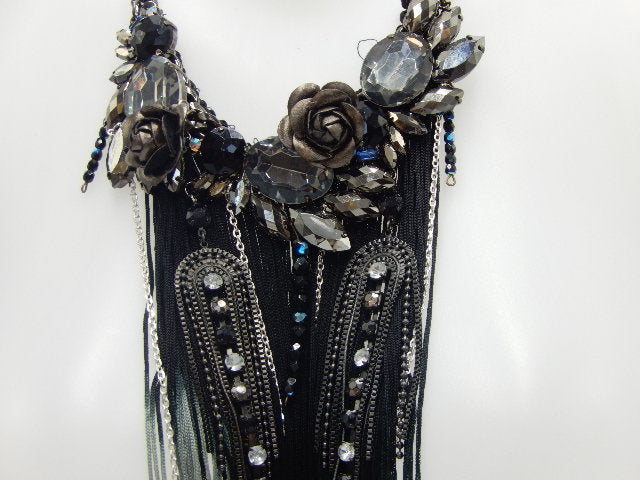 Collier fil