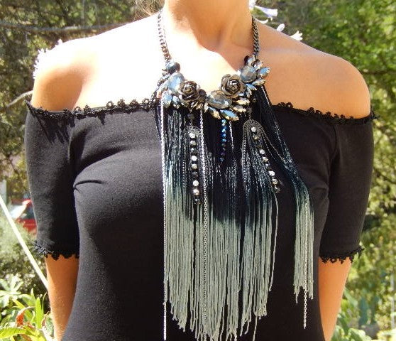 Collier fil
