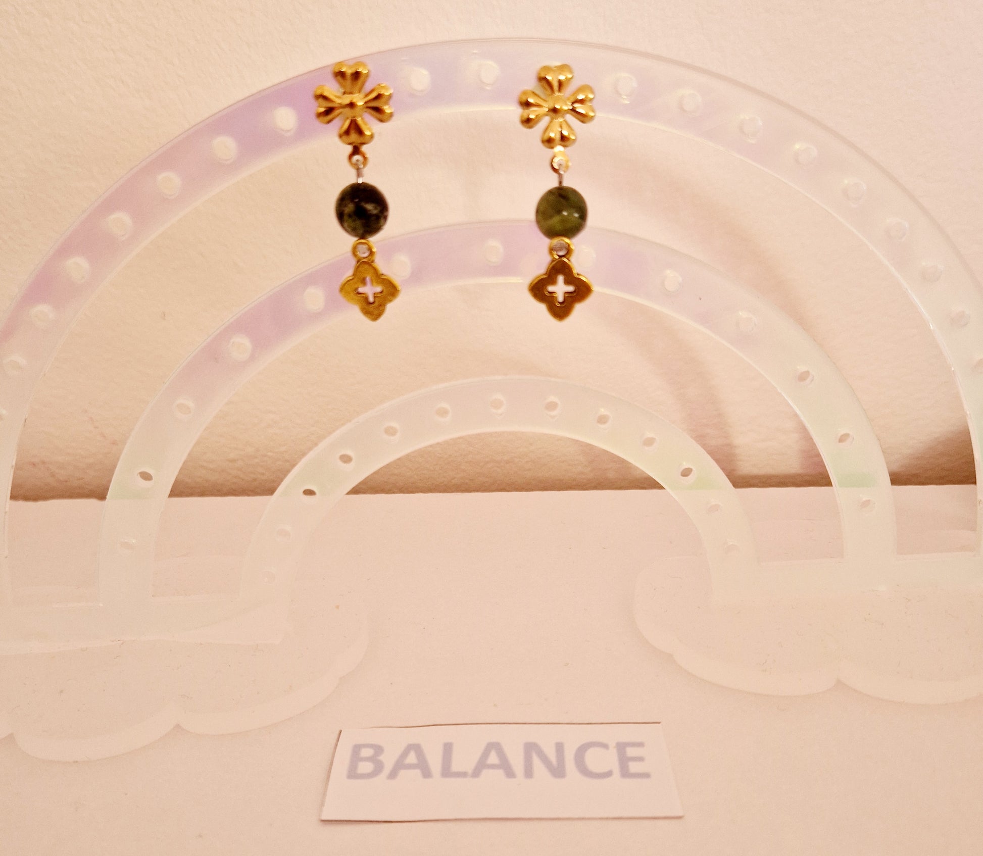 Boucles d'oreilles Balance avec trèfle
