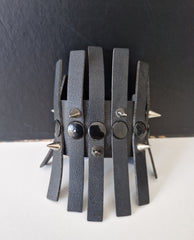 Manchette à franges noire