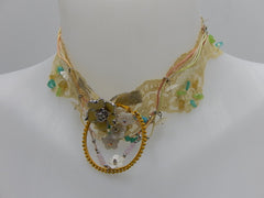 Ras de cou dentelle fleurie