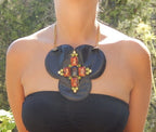 Collier cuir croix