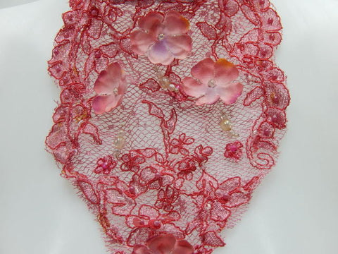 Plastron dentelle