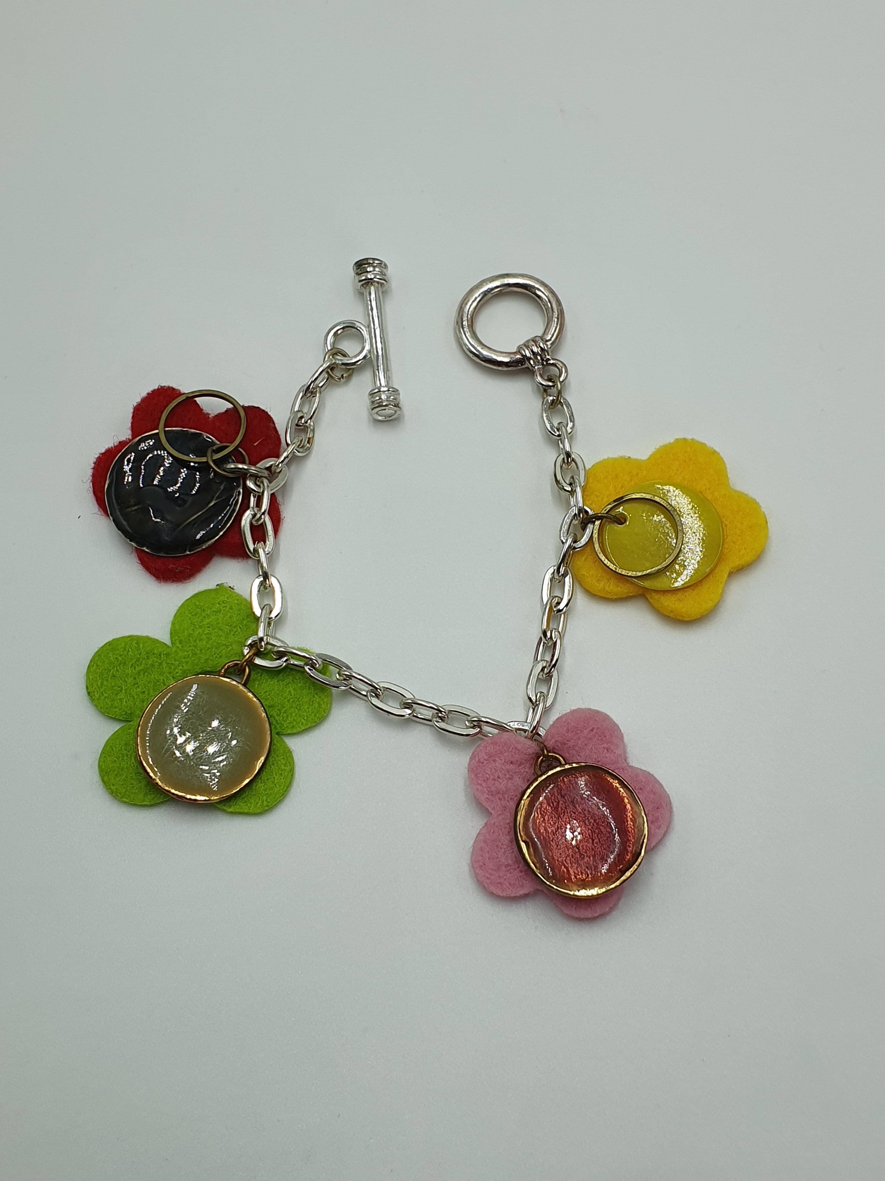 Bracelet pampilles fleurs