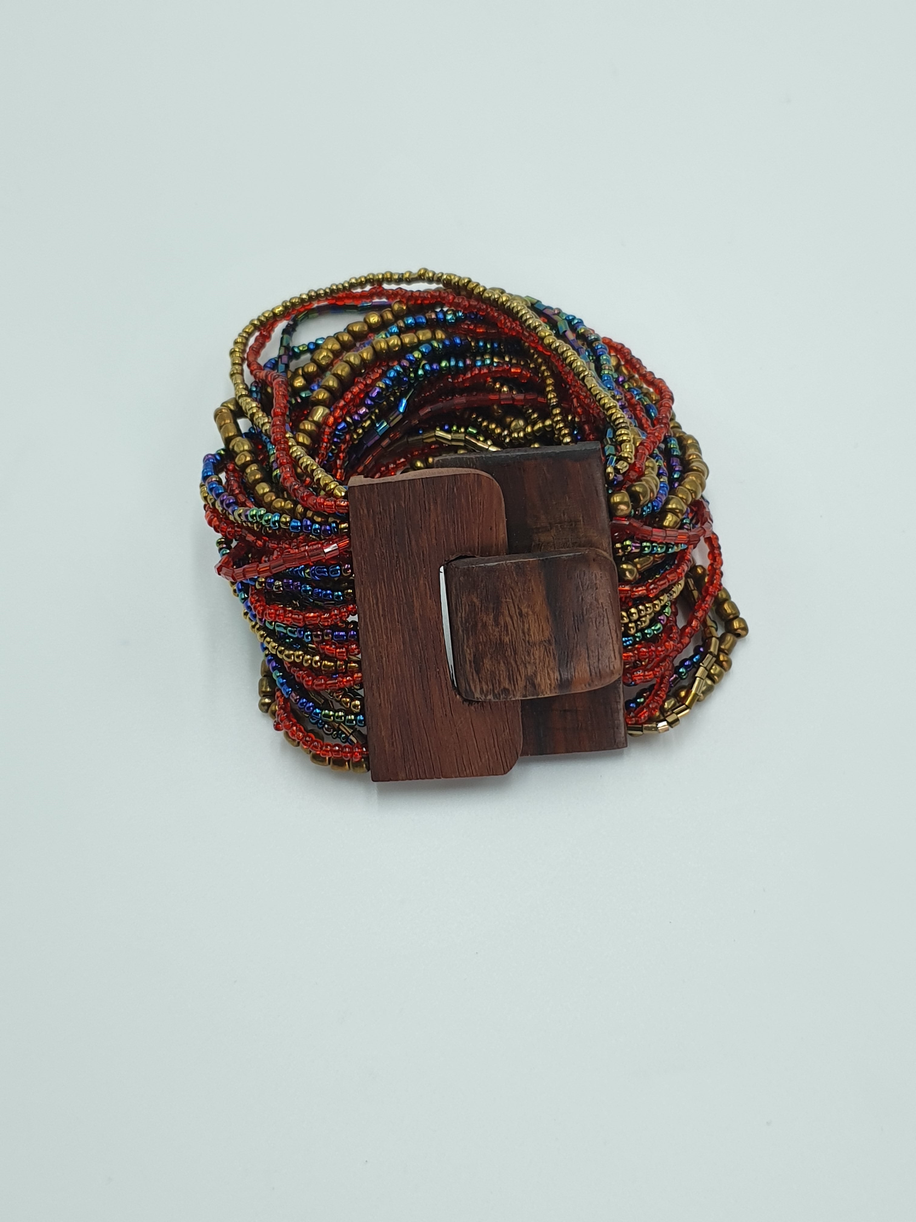 Bracelet en bois multirang