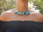 Collier boutons