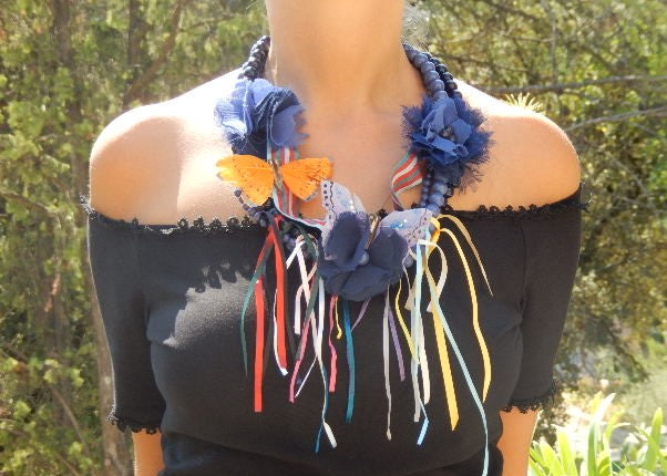 Collier papillons