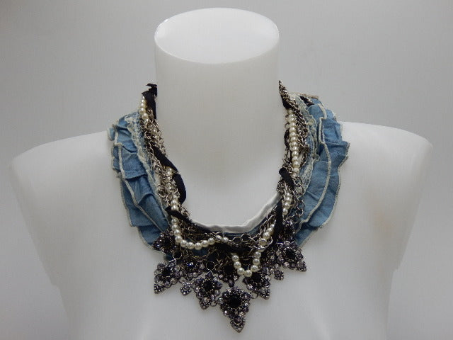 Collier princesse bleu