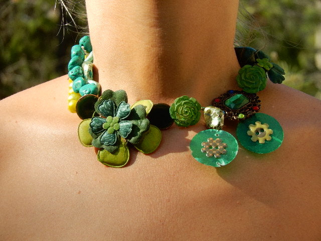 Collier verts