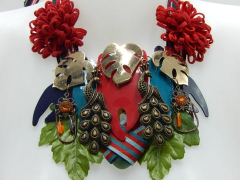 Collier tropical