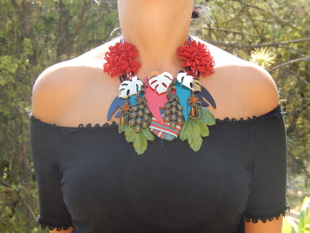Collier tropical