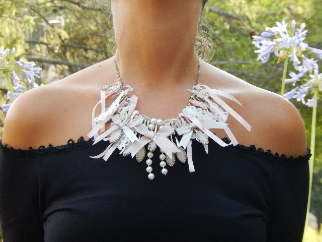 Collier nœuds