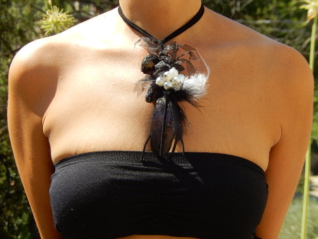 Collier coquillage noir