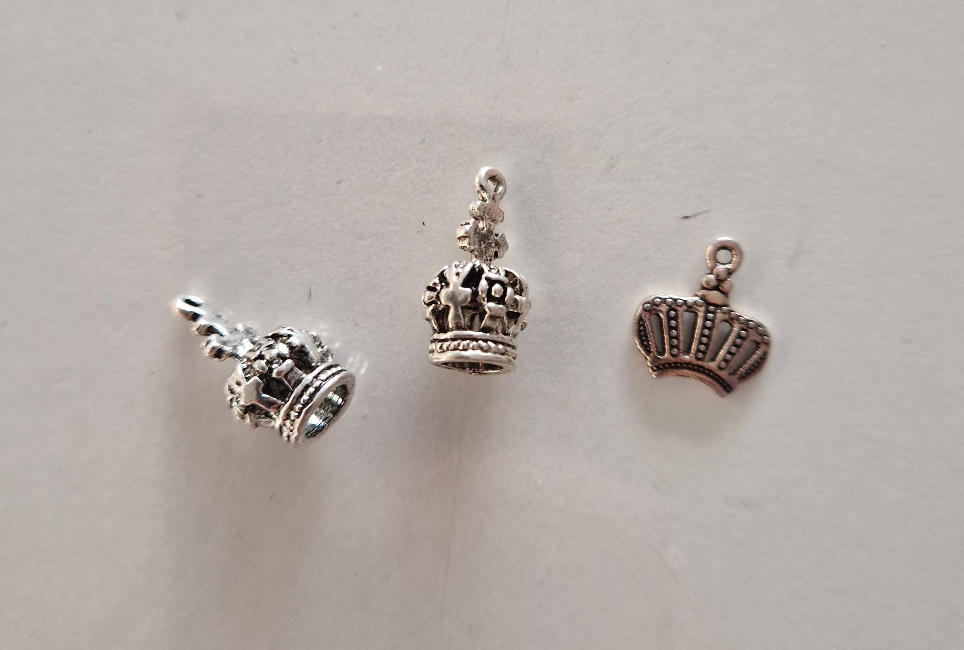 CHARM Couronne