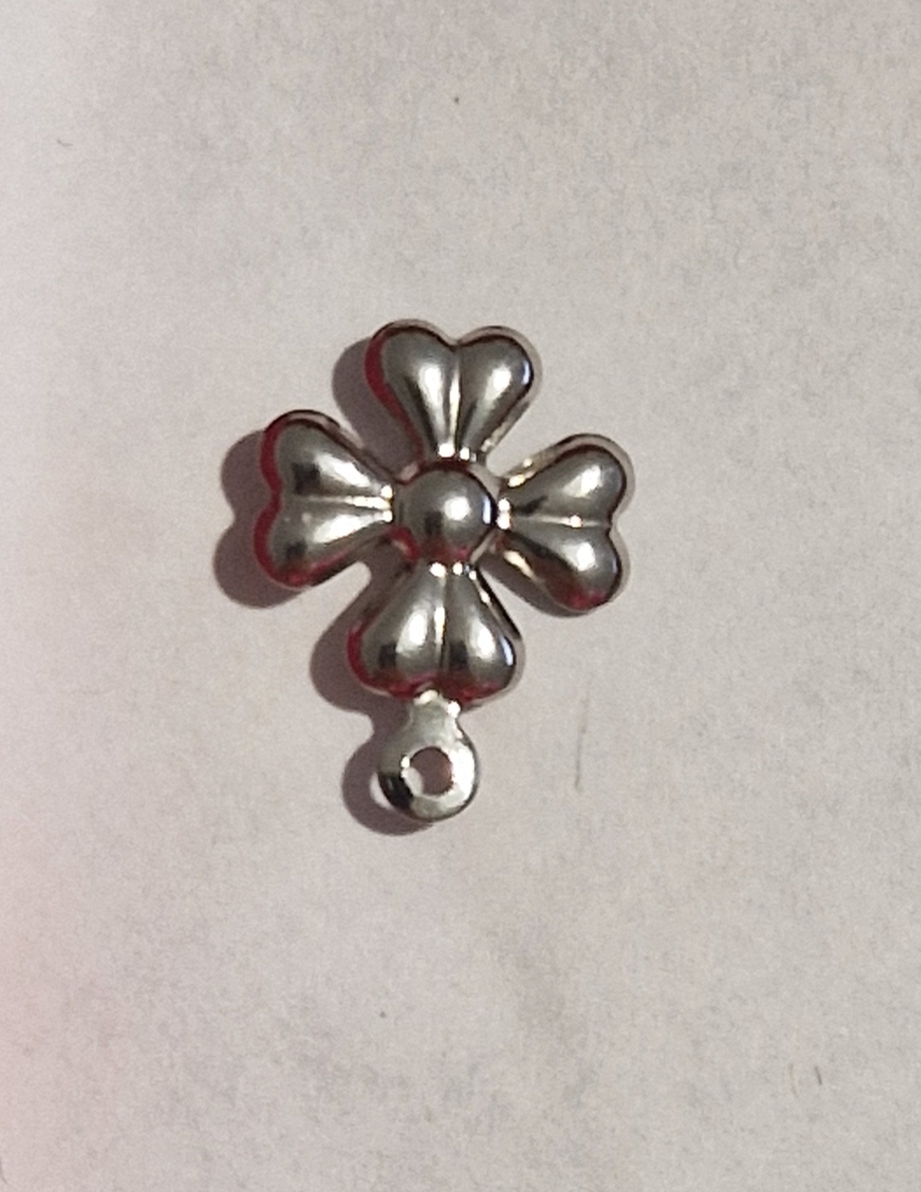 PUCE D'OREILLES - REF P30