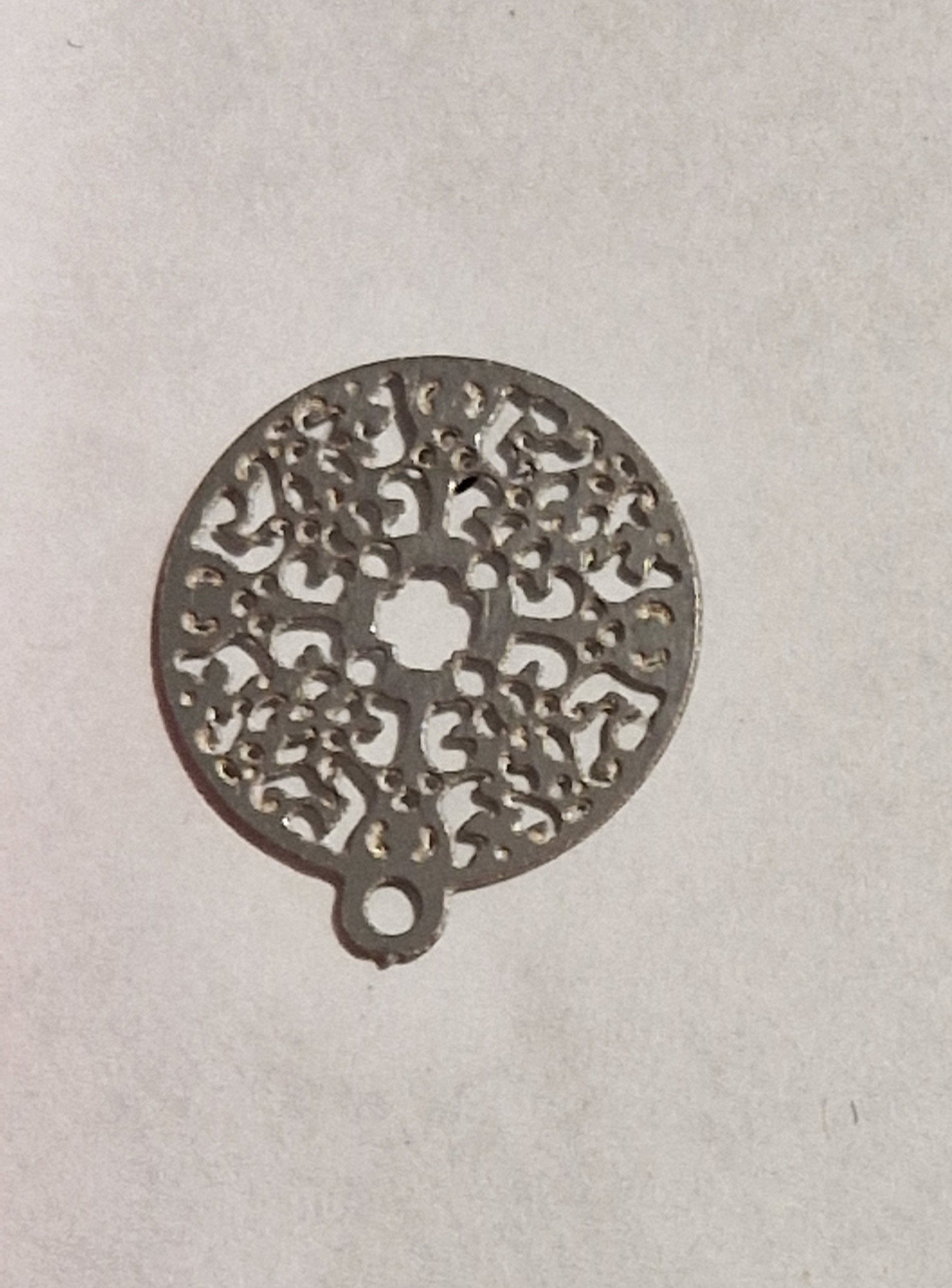 PUCE D'OREILLES - REF P37